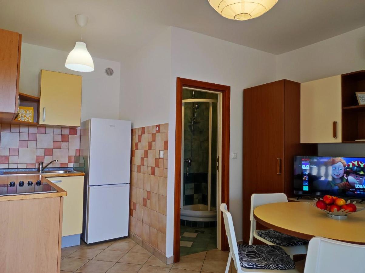 Apartment Rose Krk Town Eksteriør bilde