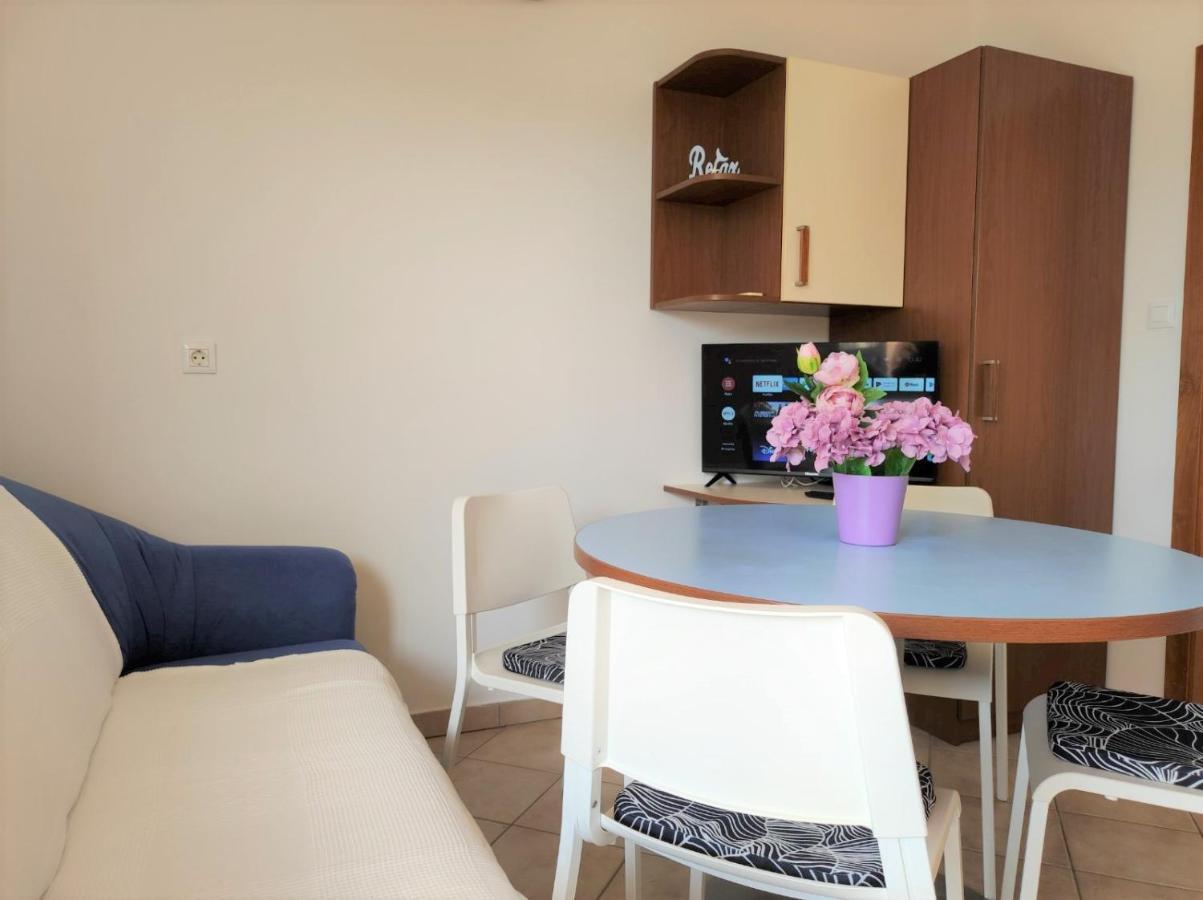 Apartment Rose Krk Town Eksteriør bilde